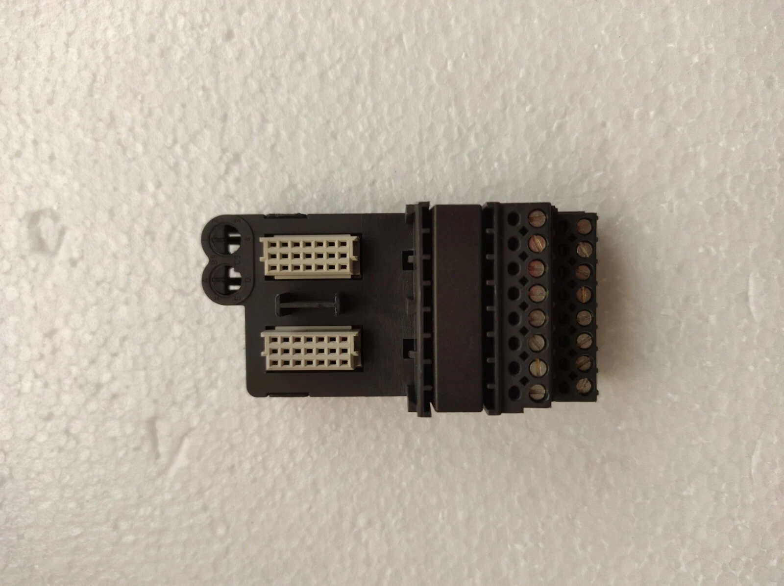 Fisher-Rosemount Emerson Process I/O Terminal Block KJ4001X1-CA1 PN 12P0623X062